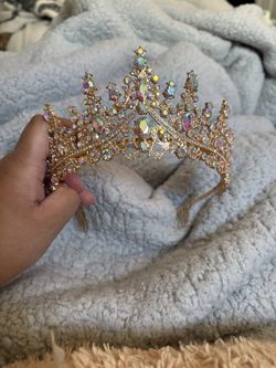 Crown 👑