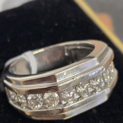 Mens Diamond Band 