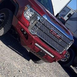 2020-2023 GMC 2500 Bumper