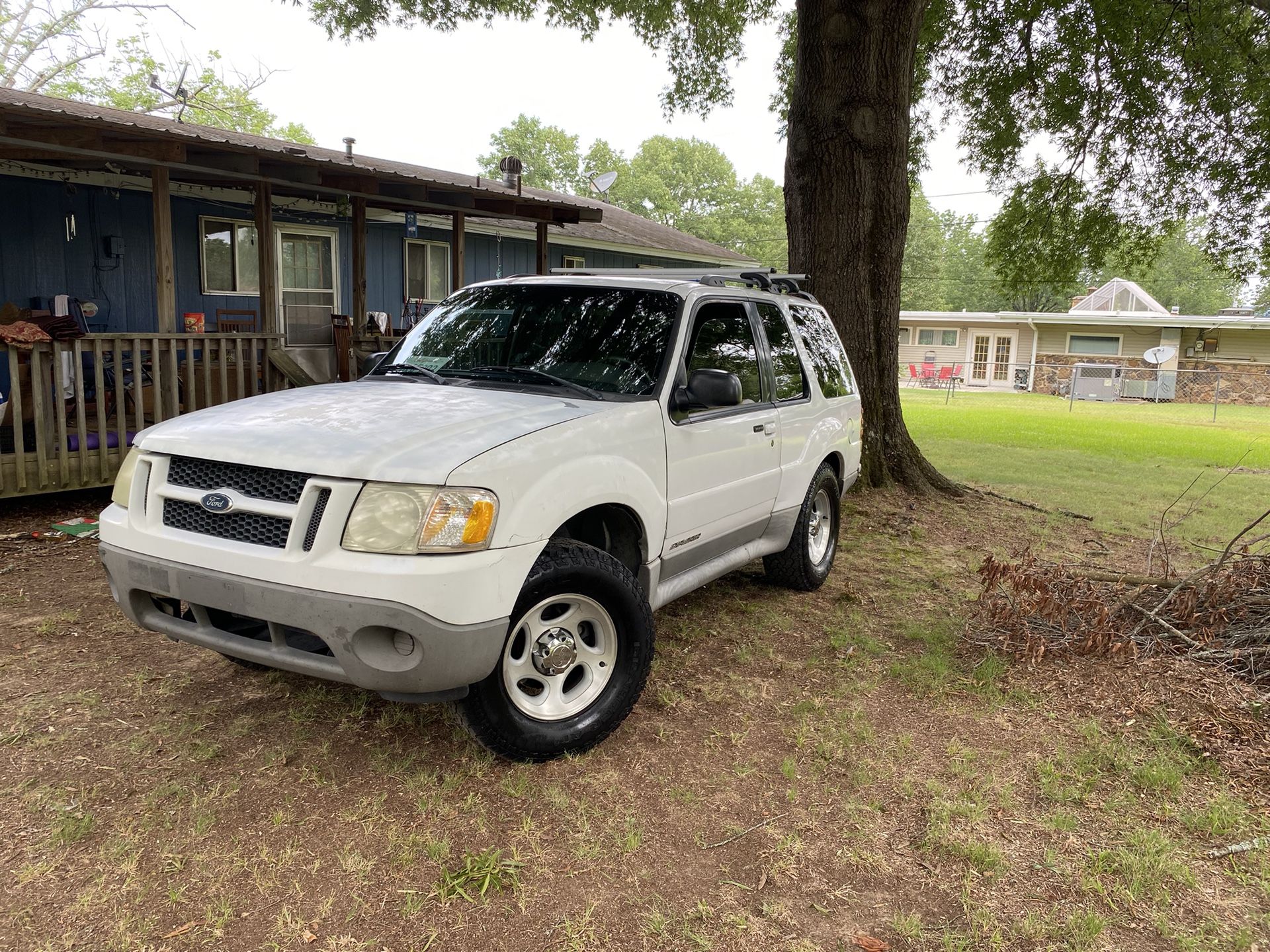 2002 Ford Explorer Sport