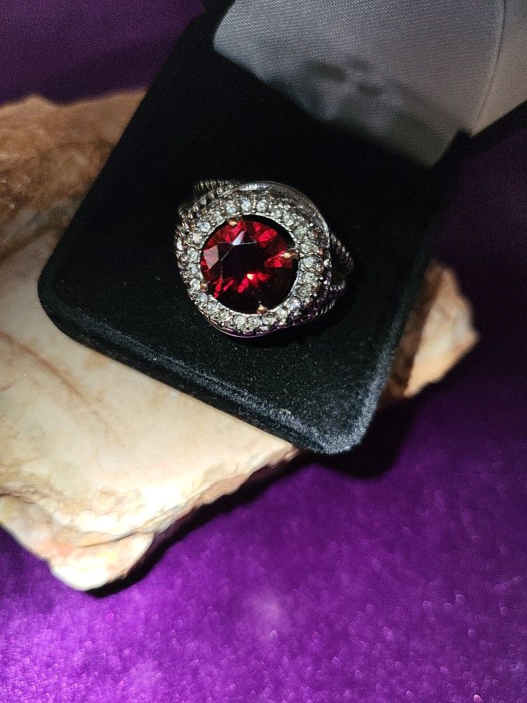 Cocktail Ring, Red
