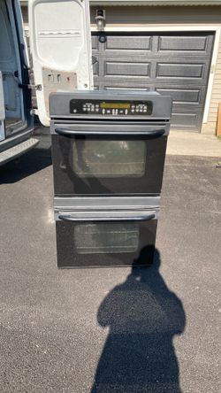 Electric double oven