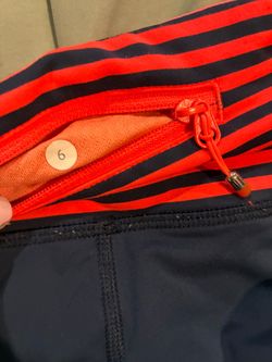 Lululemon $10