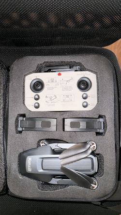 Hanmilt HK22 GPS Foldable Drone + LCD Controller