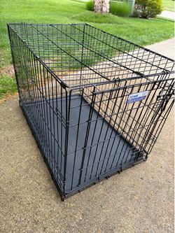iCrate 36 inch Dog Crate with tray! 36x23x25”