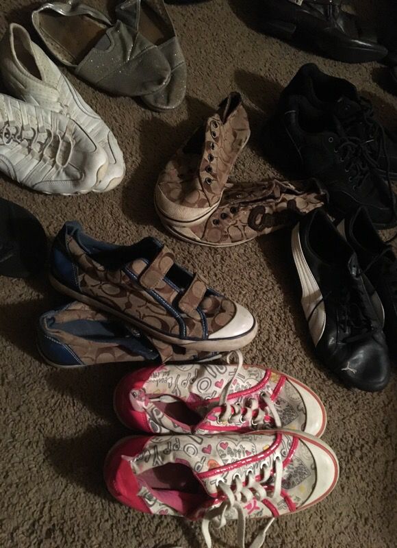 All woman shoes size 8 1/2 all for $20