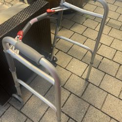 Walker With Wheels