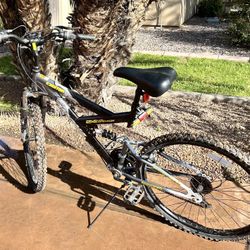 Gray & Black Mountain Bike
