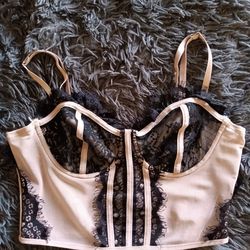 Lace top