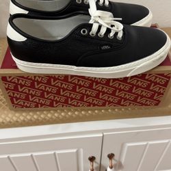 Men’s Authentic Lux Black Vans Leather