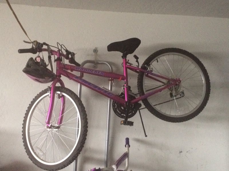 Girls bike