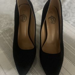 Free Black High Heels Size 5