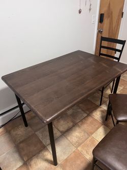 Table and chair set