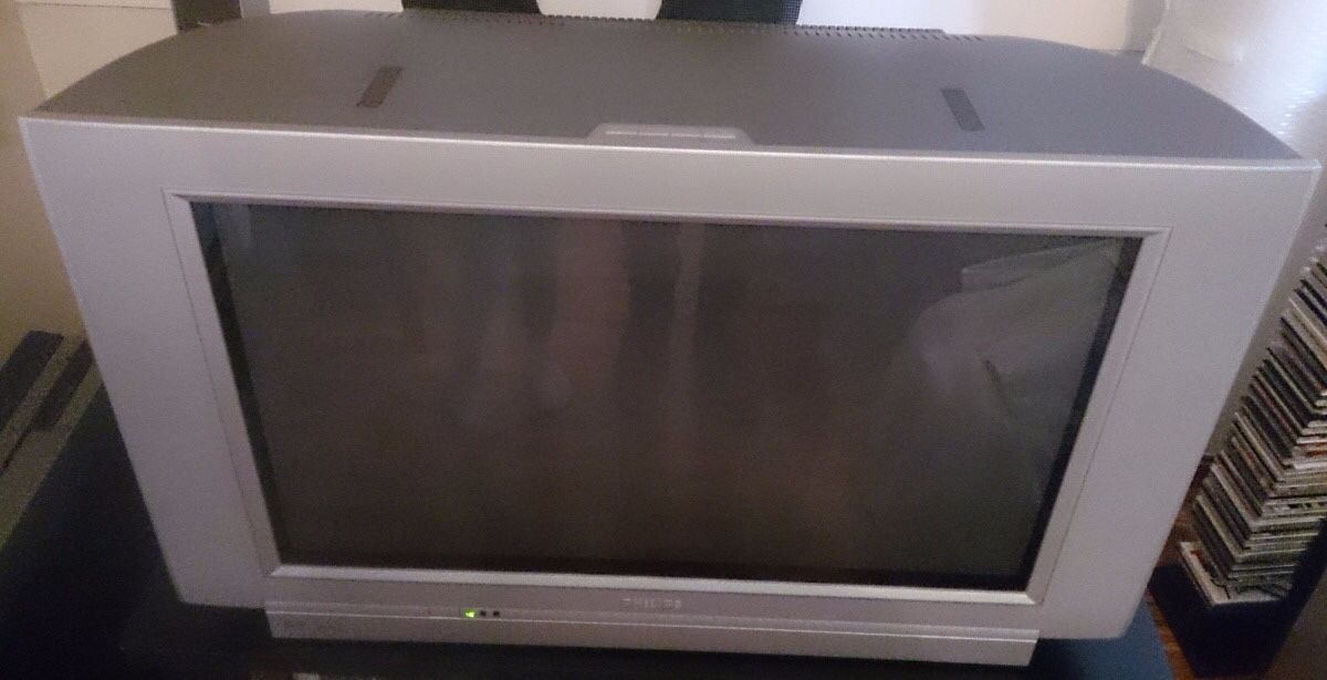 PHILIPS CRT TV 27 INCH for Sale in Riverside, CA OfferUp
