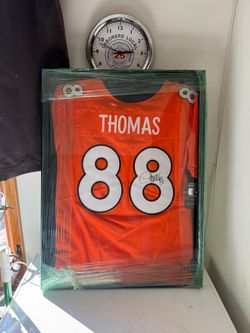 Demarcus Thomas Signed Denver Bronco Jersey OBO