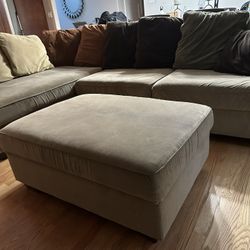 Sectional Couch 