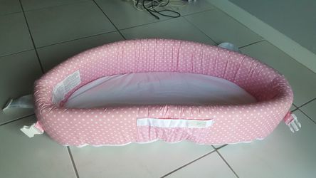 Lulyboo baby travel bed