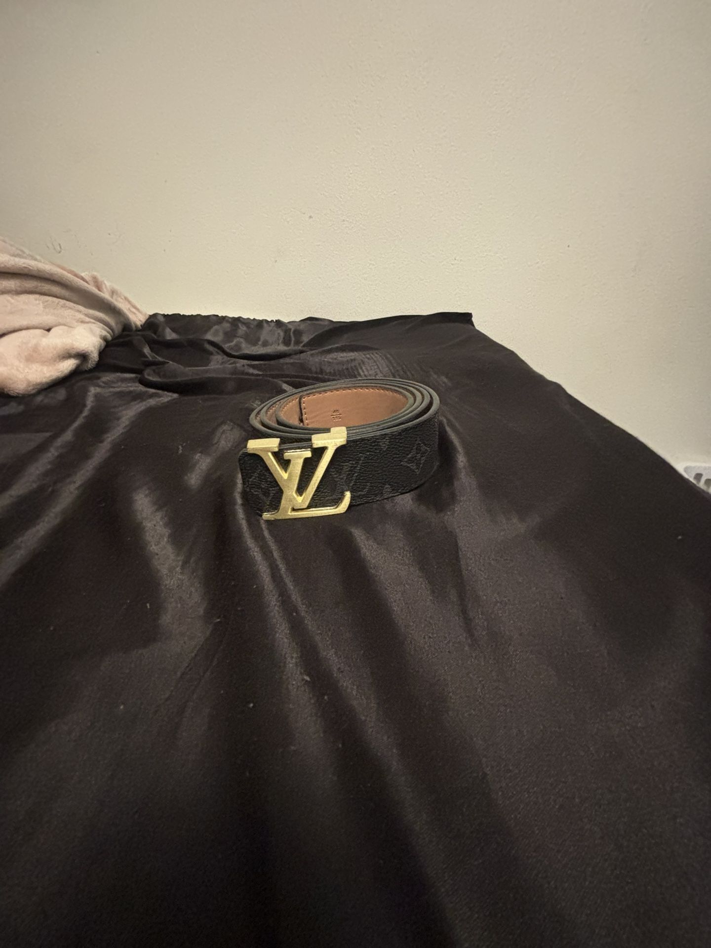 Lv Belt