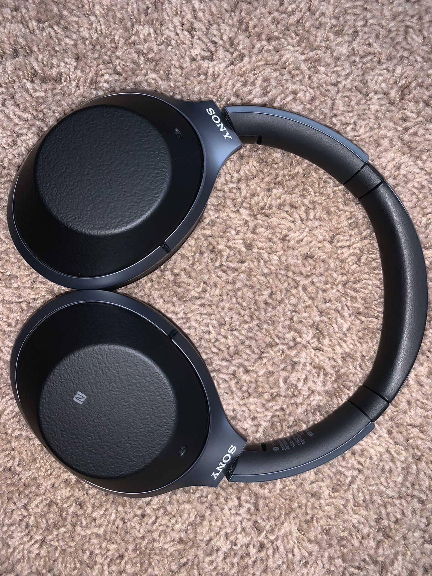 Sony Noise-Cancelling Wireless Headphones