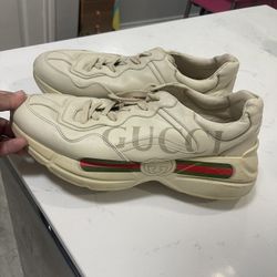 Real GUCCI Shoes Used BEST OFFER