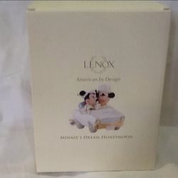 Disney Collectible