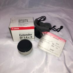 Canon EF 1.4x II extender, mint condition