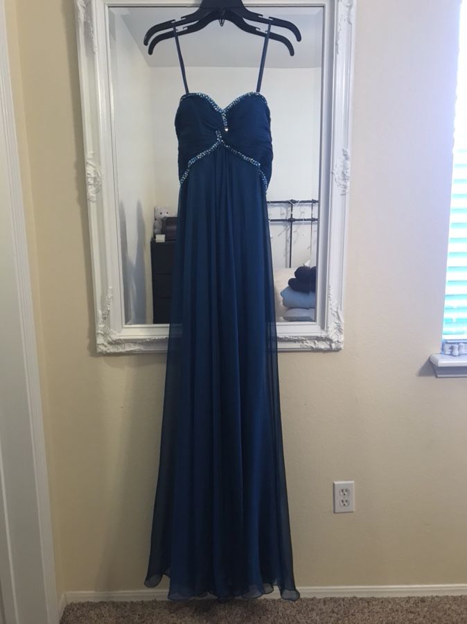 Beautiful Brand New Ladies Gown
