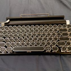 7Keys Retro Mechanical Keyboard