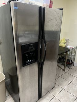 Refrigerator