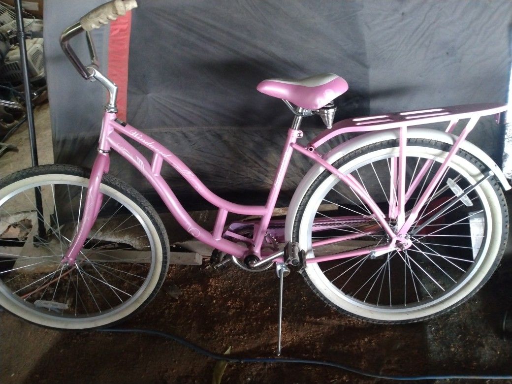 Basket Bca Charleston Cruiser Pink 26 Inch Cruiser Bike Schwinn Windwood  Beach Cruiser, Bubble Gum Pink, 26