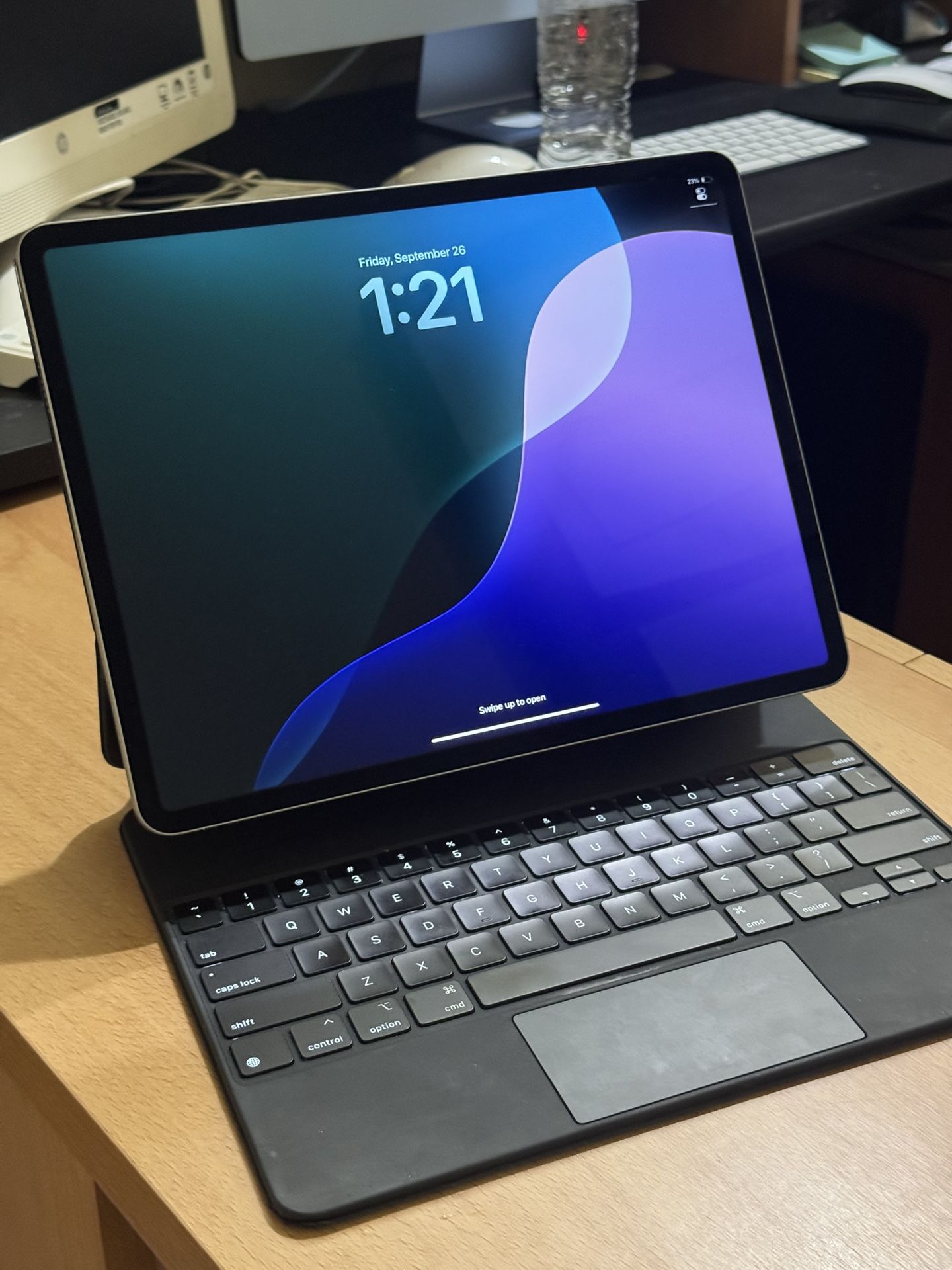 iPadAir第4世代256G magickeyboard pencil Apple Geek Squad Certified Refurbished iPad Air with Wi Fi 64GB