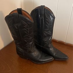 Women’s Black Cowboy Boots