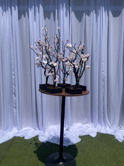 Center pieces