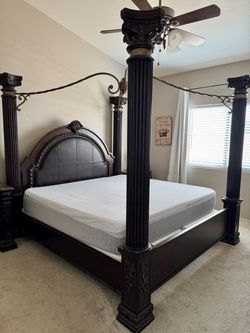 King Sized Bedroom Set