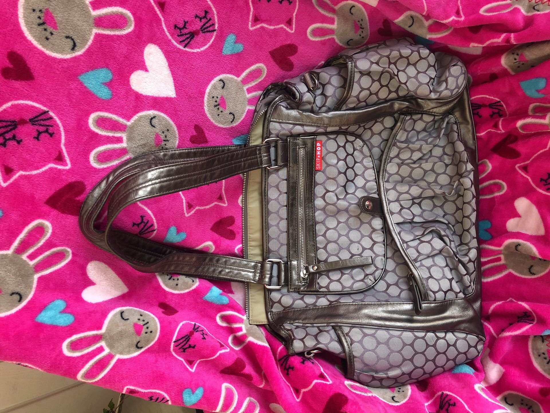 Skip hop diaper bag