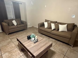 Sala y mesa de centro