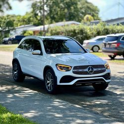2020 Mercedes-Benz GLC 300