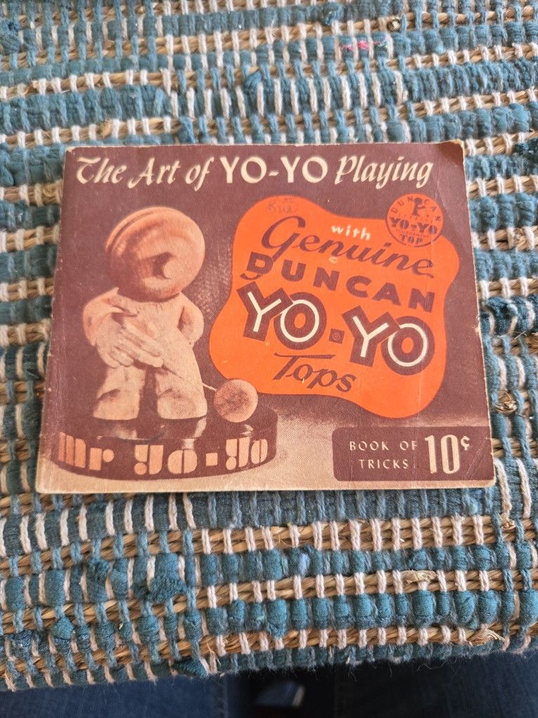 Vintage Yo-yo Book Of Tricks