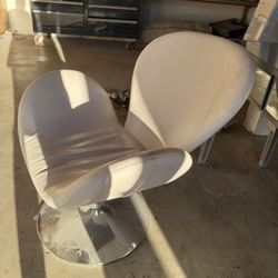 Modern Chair 