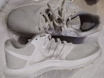 Nike size 51/2