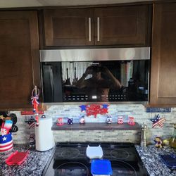 Frigidaire Gallery Microwave 