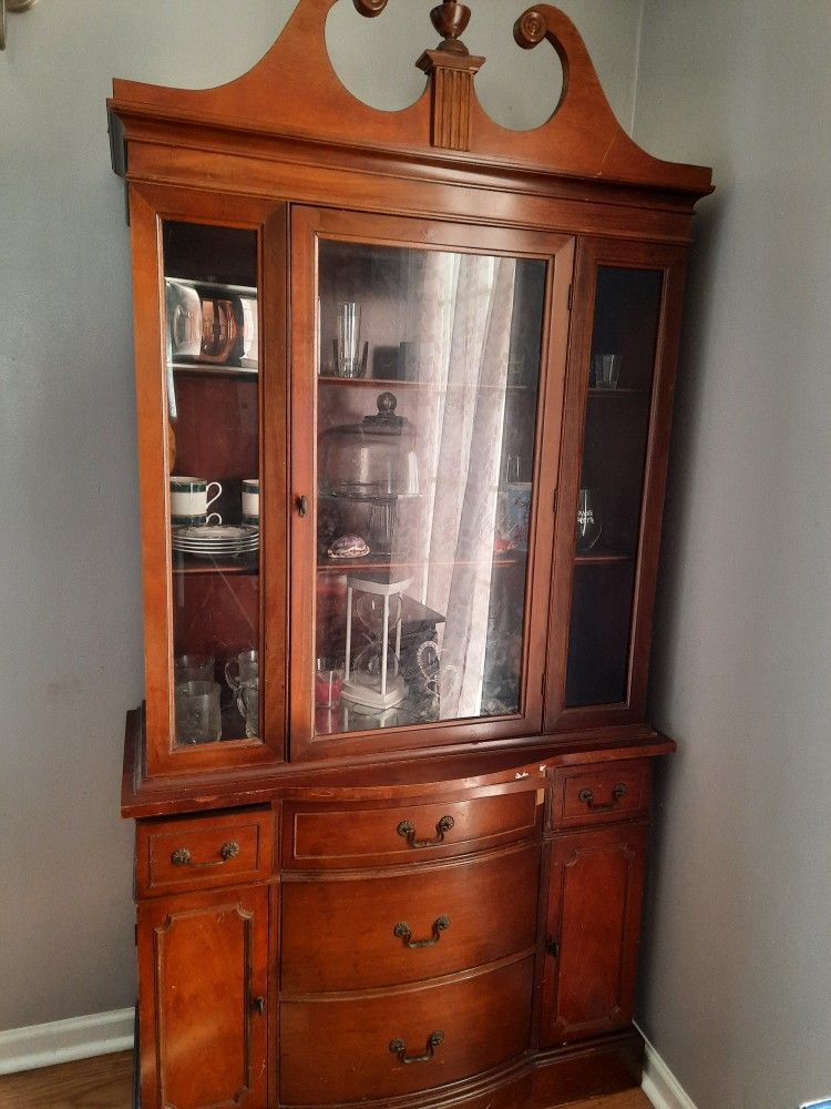 China Cabinet 