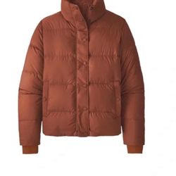 Patagonia Women’s Silent Down Puffer Size Large 