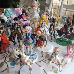 Anime Figurines