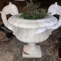 Flower Concrete Pot Holder