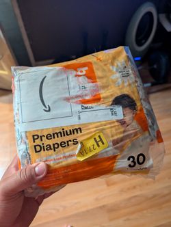 Hello Bello premium diapers (Size 2)