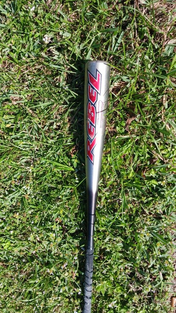 Easton Rebel BZ101 Sc888 (2 3/4") Big Barrel Baseball Bat (31 in. 22.5 oz) 8.5