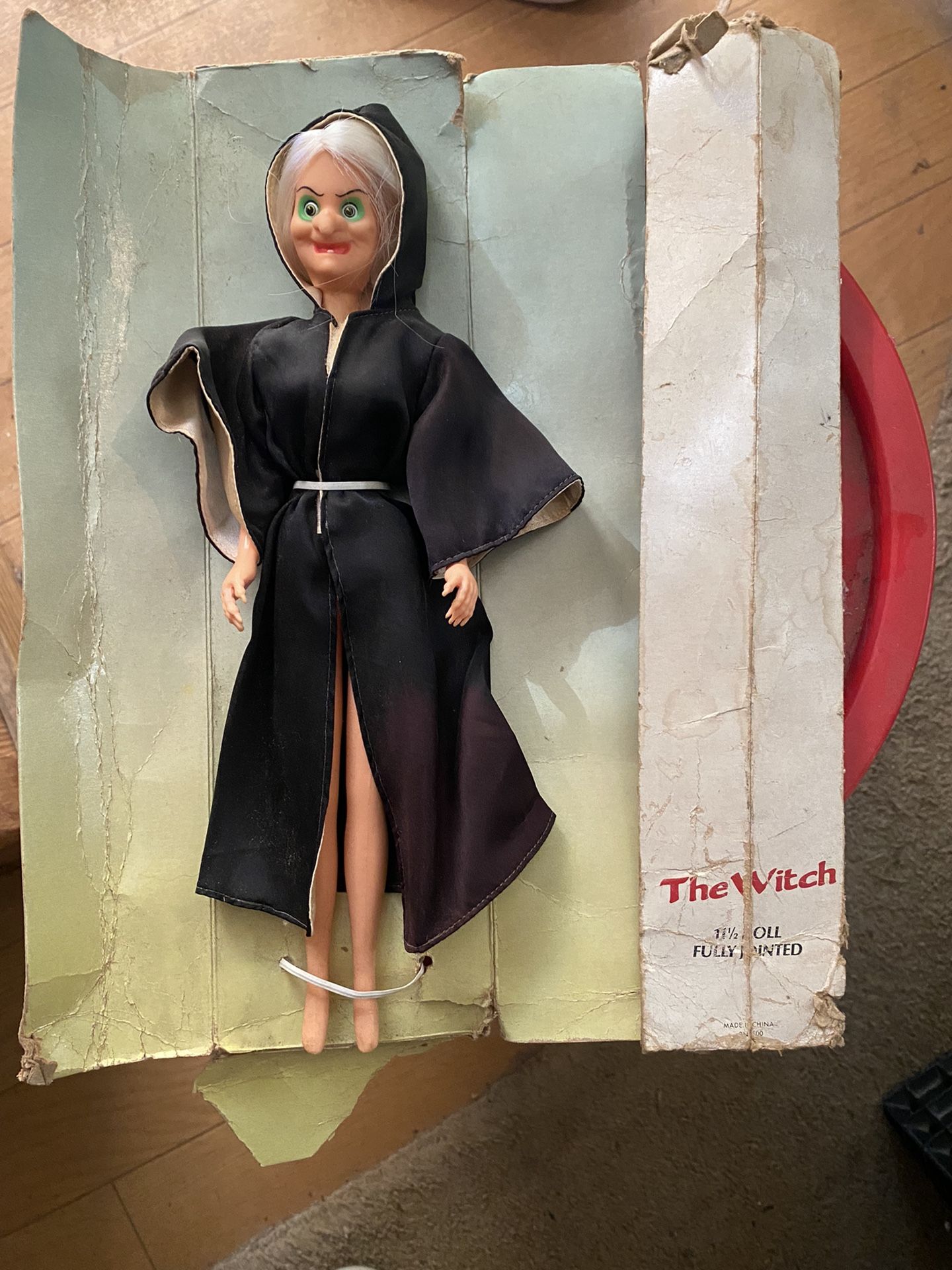 The Original The WitchFully Jointed  By Walt Disney She Was Kept In Awesome Shape Just Her Box Didn’t Make It Over The Years!😥