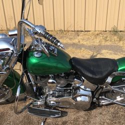 2002 Harley Softail   