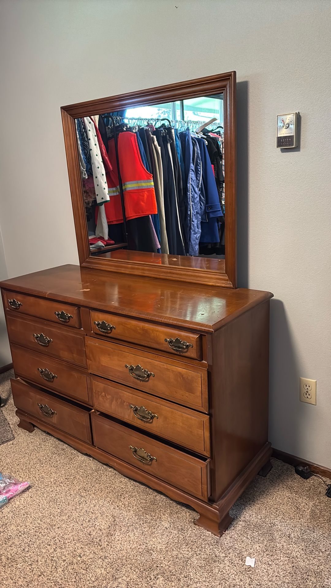 Dresser